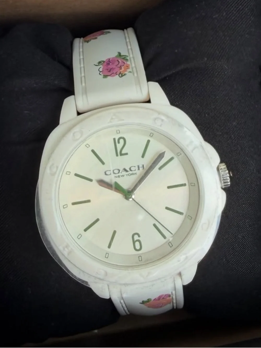 New Luxury Coach White Silicone Watch with Green Dial Accents